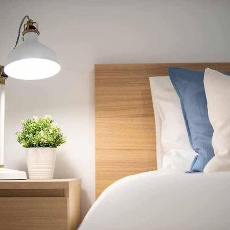 Modern 3Br Apt W/ Lg Terrace, Bbq, Ac & Parking Тавира Екстериор снимка